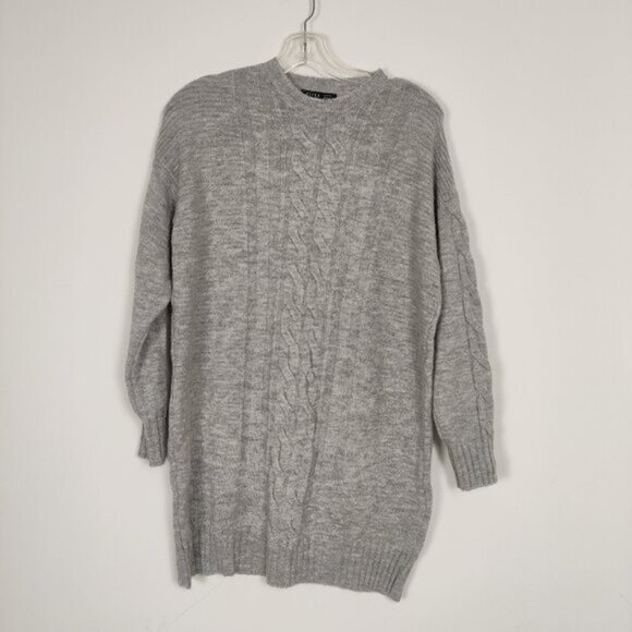 REFKA Women's Sweater Size M Gray Cable Knit Casual Modest Comfy Warm Outerwear - Picture 1 of 6